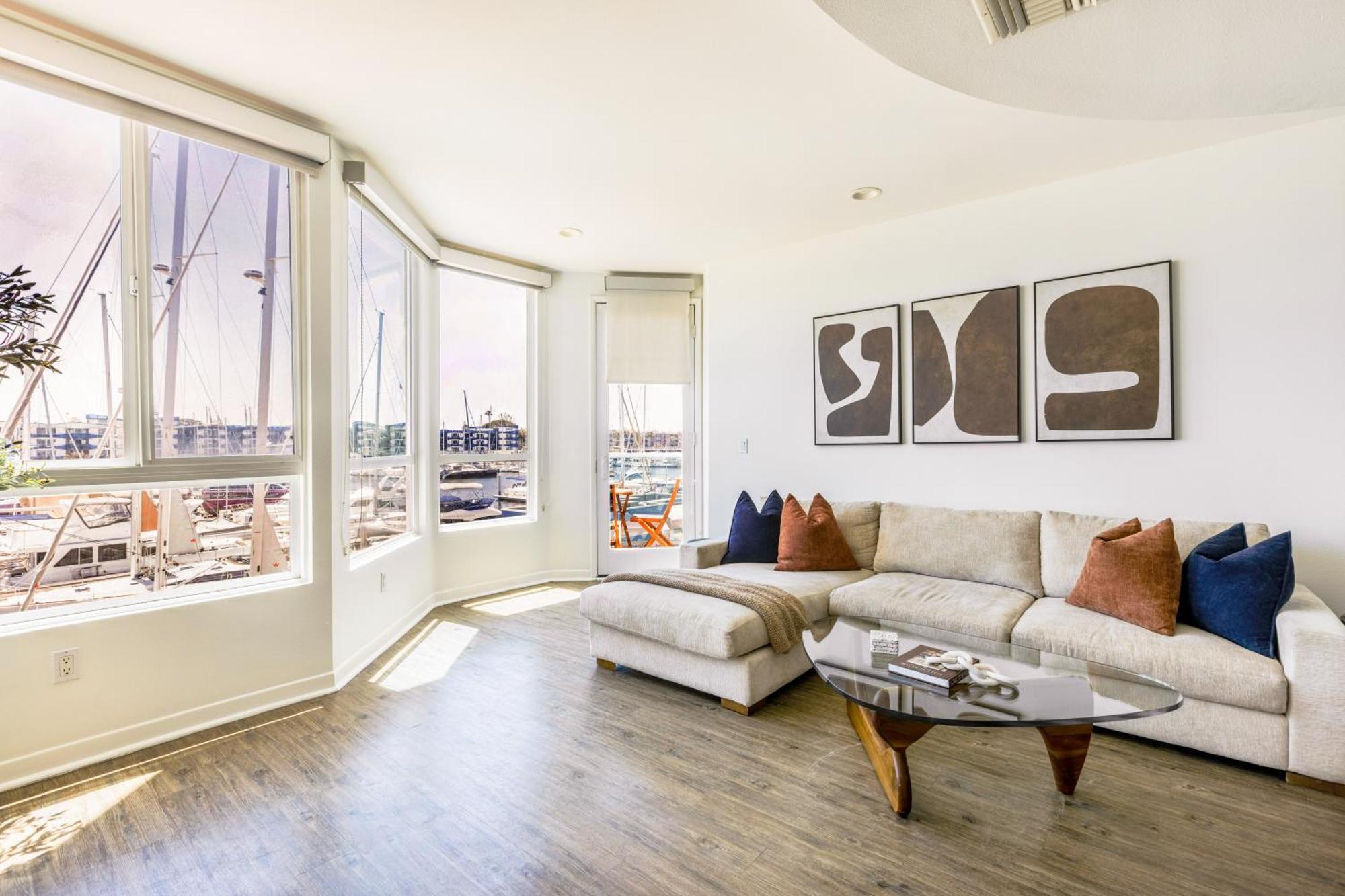Appartement Waterfront 2br Duplex Stunning Marina Views