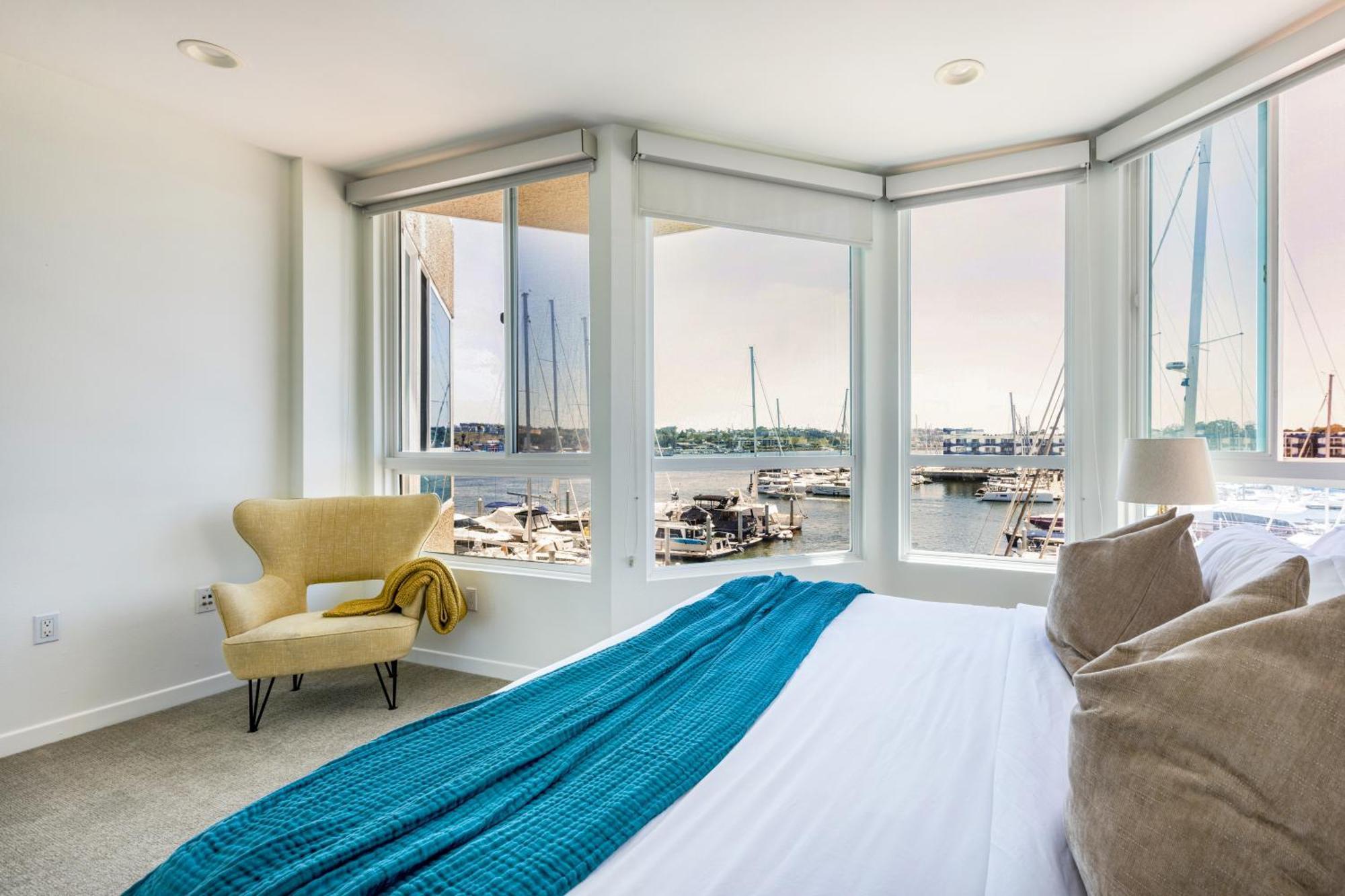Waterfront 2br Duplex Stunning Marina Views Appartamento Los Angeles